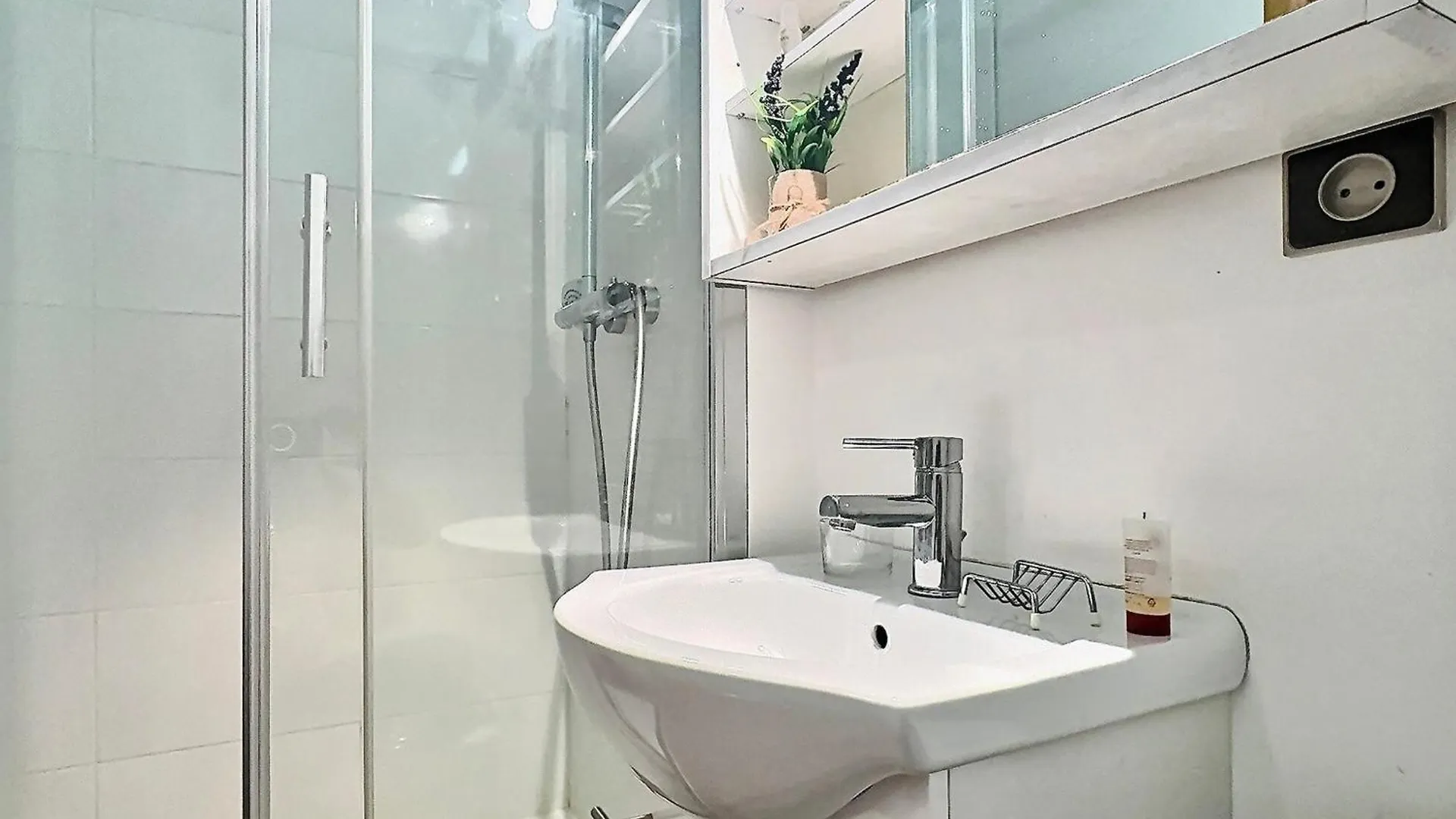 Apartment Charmant T3 Avec 2 Salles De Bain, Proche Pistes Et Commodites A Val-D'Isere - Fr-1-411-898 France